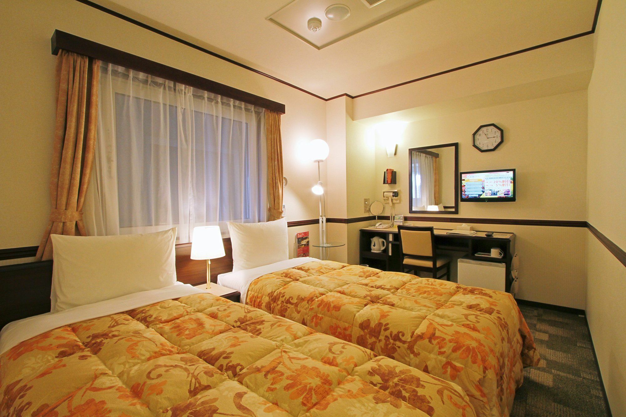 Toyoko Inn Tokyo Monzen-Nakacho Eitaibashi Exterior foto
