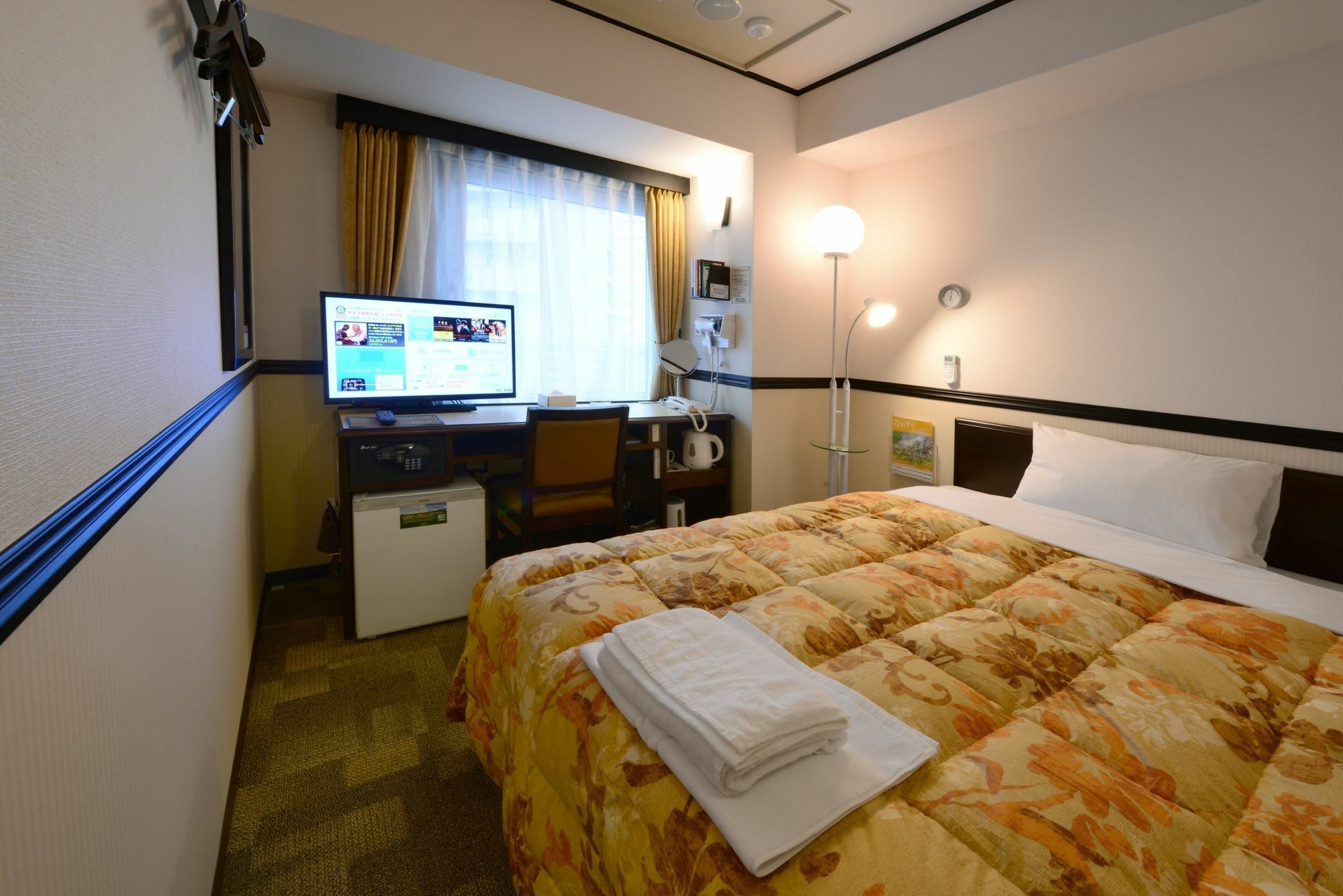 Toyoko Inn Tokyo Monzen-Nakacho Eitaibashi Exterior foto
